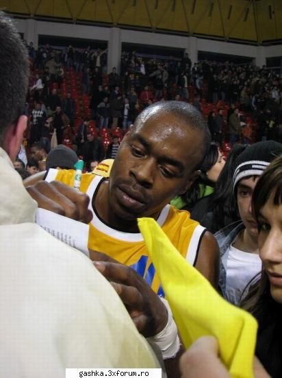 Dj PiTiCu`` - CLAVON pretenu meu de o viata!:)) - ..:::Album Foto Useri:::..